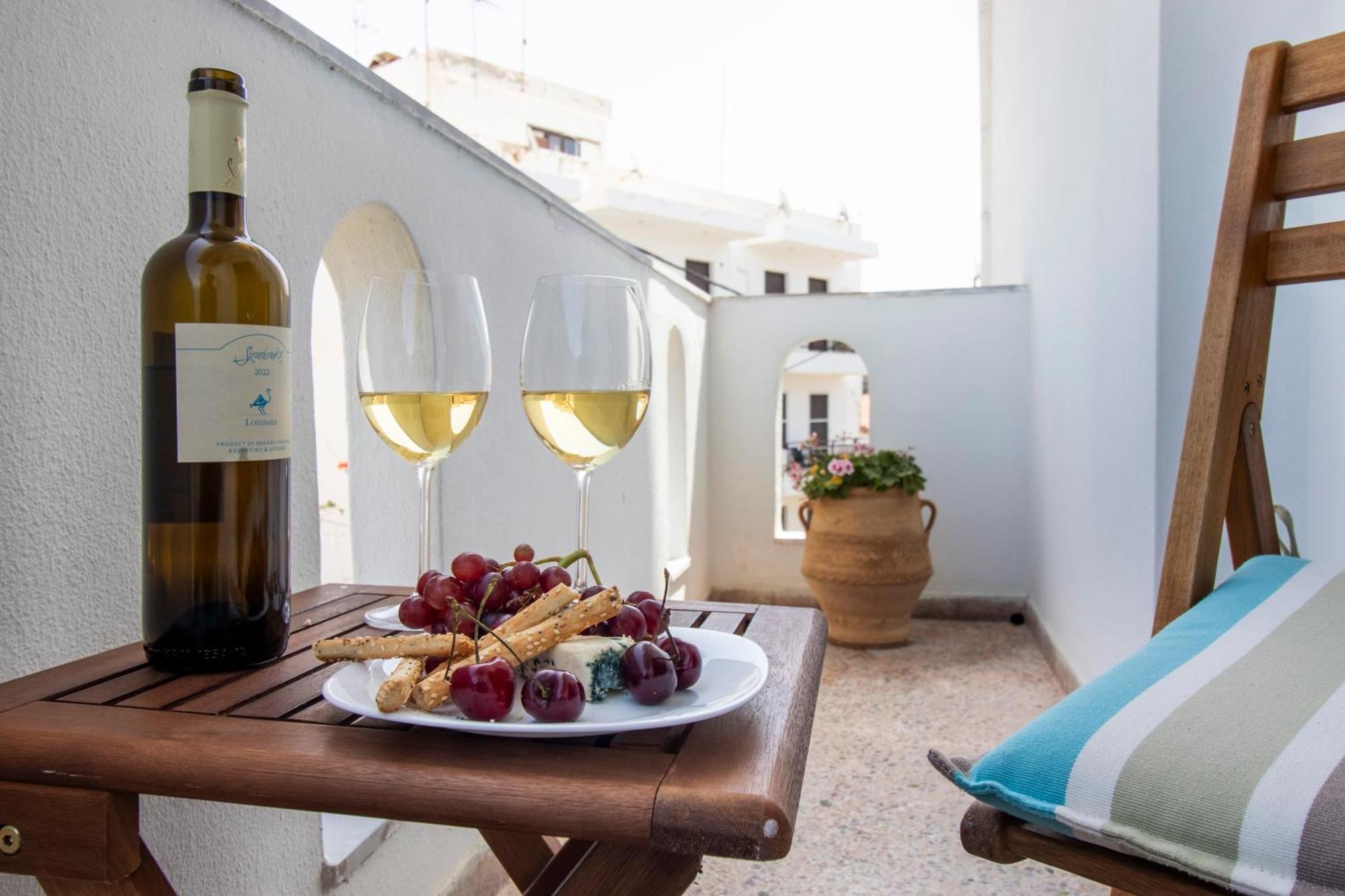 Babilia Central Appartment Suites Limenas Hersonisou Hersonissos  Exterior foto
